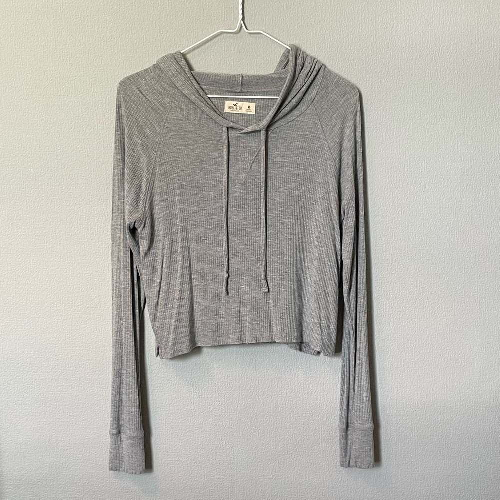 Hollister Cropped Sweatshirt